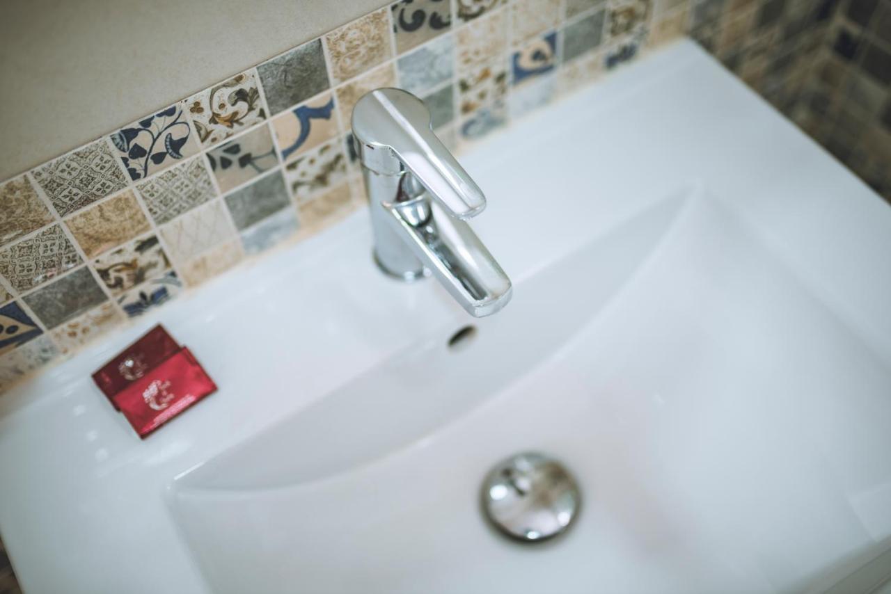 Double Room Private Bathroom